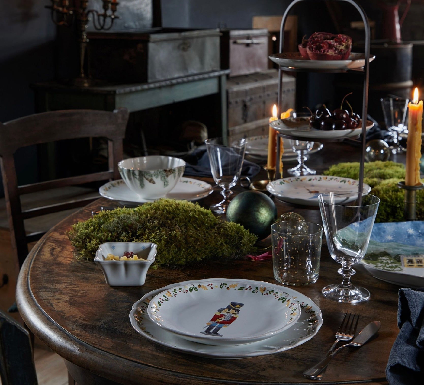 Casafina Nutcracker Dinner Plate