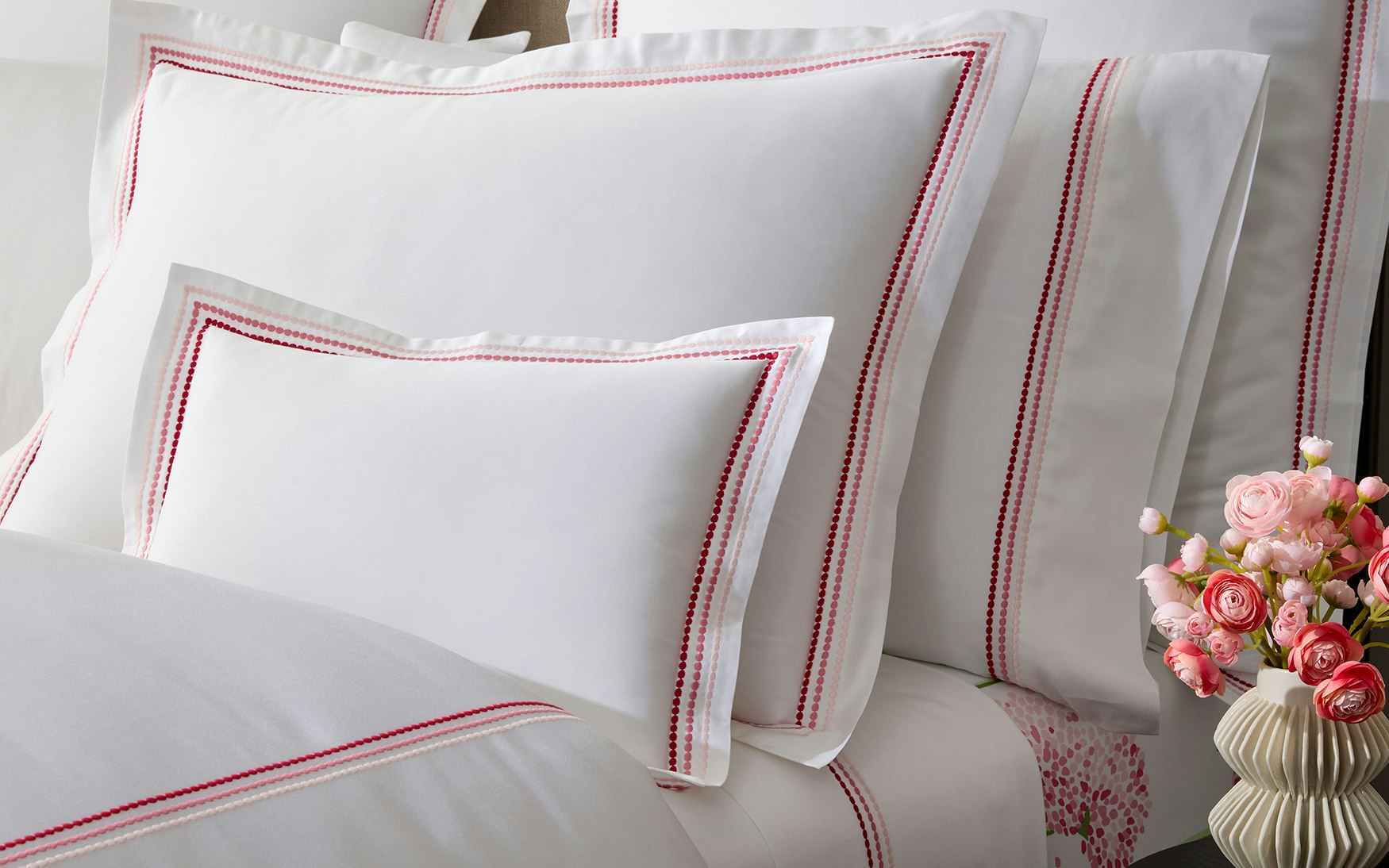 Matouk Amara Triple Pearl Flat Sheet - White