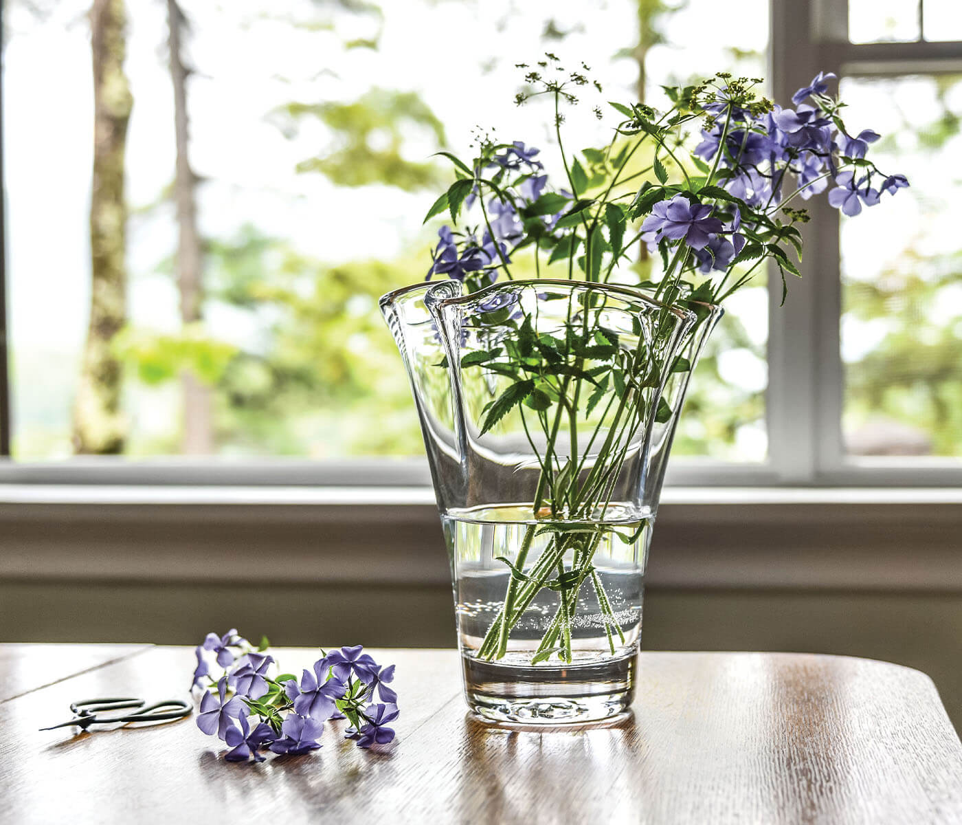 Simon Pearce Medium Anemone Vase