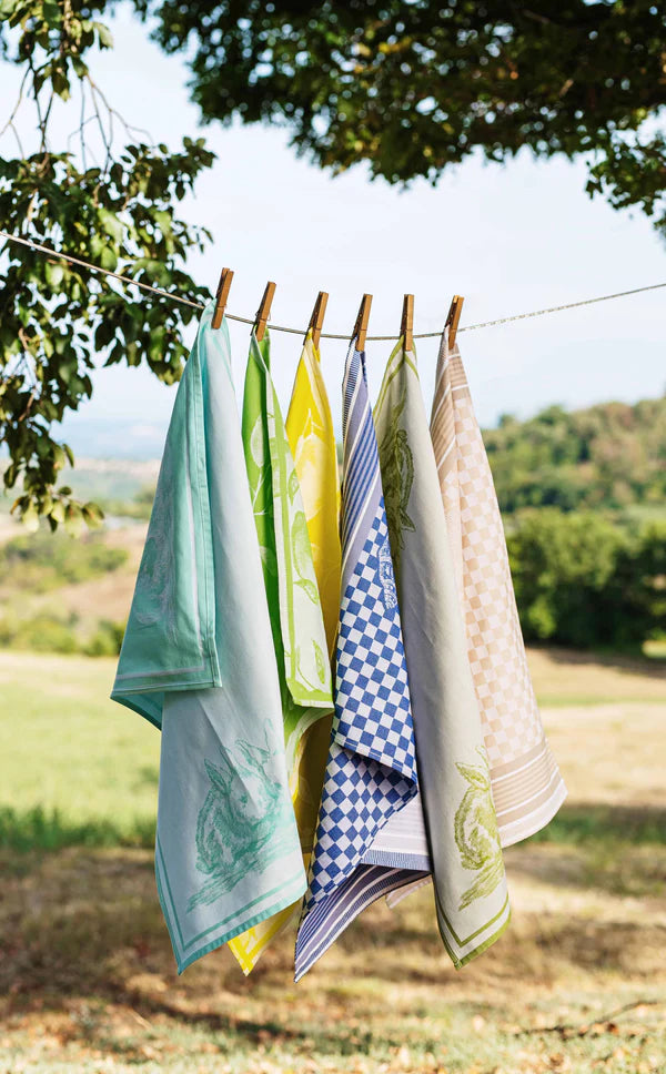 Vietri Strofinaccio Bunny Dish Towel